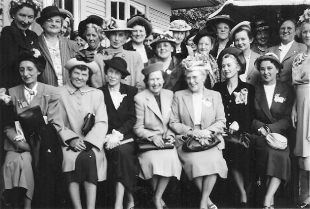 Infant's Hospital Graduates, cl. 1925, Reunion in 1949,